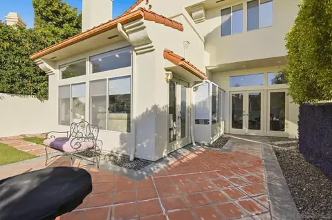 Exterior - 1618 Caminito Solidago, La Jolla, CA 92037 photo 4 of 7