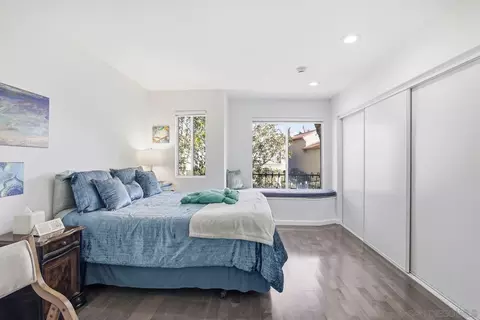 Bedroom - 1618 Caminito Solidago, La Jolla, CA 92037 photo 5 of 9