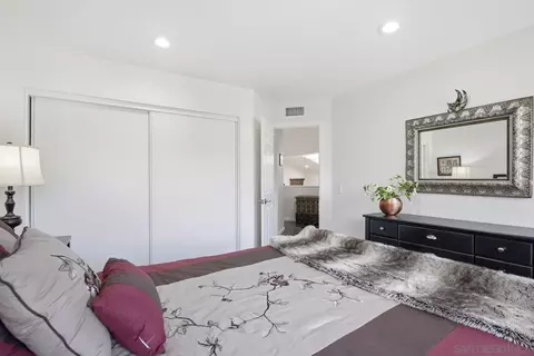 Bedroom - 1618 Caminito Solidago, La Jolla, CA 92037 photo 9 of 9