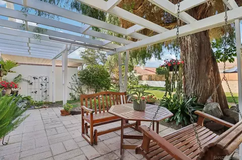 Exterior - 816 Caminito Azul, Carlsbad, CA 92011 photo 6 of 14