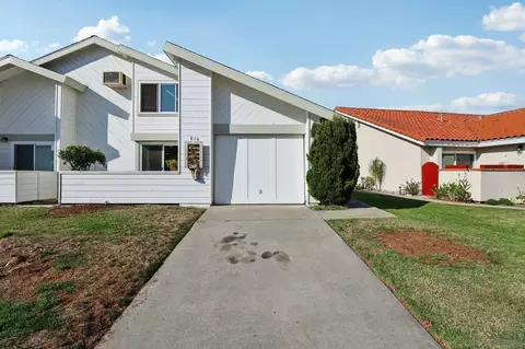 Exterior - 816 Caminito Azul, Carlsbad, CA 92011 photo 3 of 14