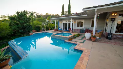 Exterior - 516 Whisper Wind Dr, Encinitas, CA 92024 photo 3 of 4