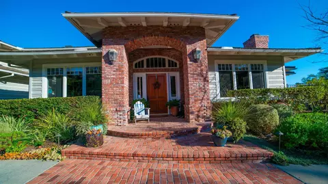 Exterior - 516 Whisper Wind Dr, Encinitas, CA 92024 photo 2 of 4