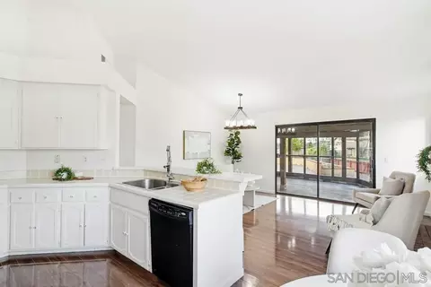 Kitchen - 3598 Quail View St, Spring Valley, CA 91977 photo 3 of 6