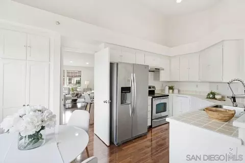 Kitchen - 3598 Quail View St, Spring Valley, CA 91977 photo 2 of 6