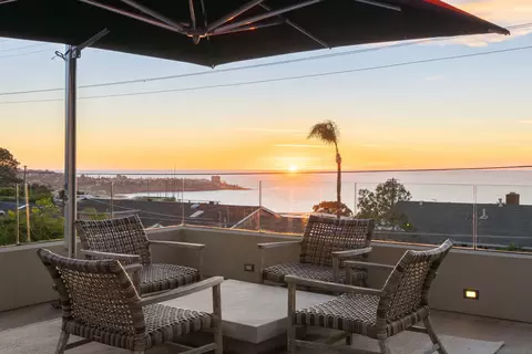 8751 Glenwick Ln, La Jolla, CA 92037