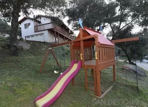 9502 Elm Dr, Descanso, CA 91916 photo 4
