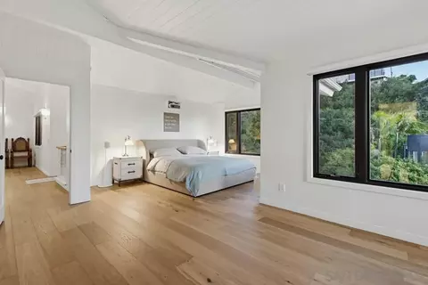 Bedroom - 778 La Canada St, La Jolla, CA 92037 photo 1 of 5