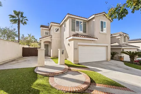 1048 Sunset Crossing Pt, San Diego, CA 92154