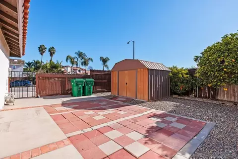 Exterior - 5070 Chalet Dr, Oceanside, CA 92057 photo 5 of 7