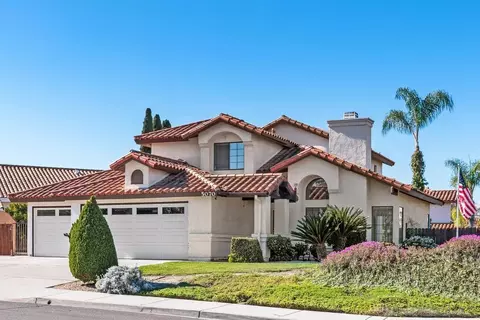 5070 Chalet Dr, Oceanside, CA 92057