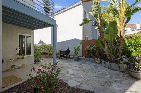 Exterior - 10503 Flora Azalea Ct, Santee, CA 92071 photo 8 of 10