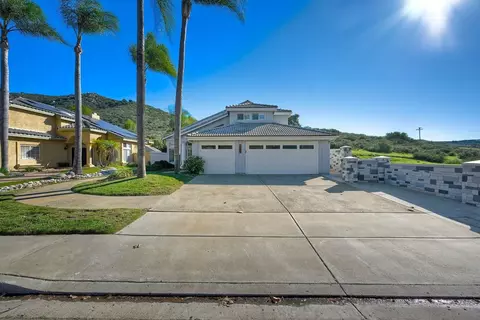 Exterior - 15005 Garden Rd, Poway, CA 92064 photo 2 of 6