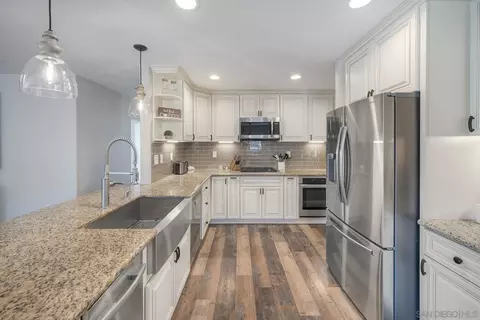 Kitchen - 15005 Garden Rd, Poway, CA 92064 photo 3 of 3