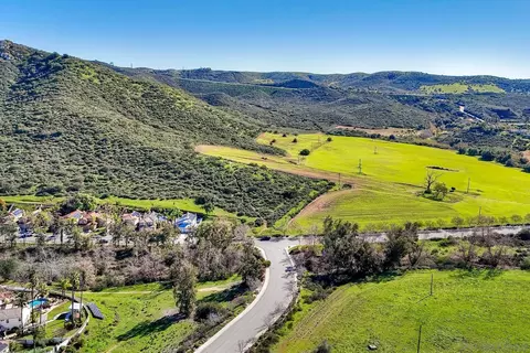 View/Area - 15005 Garden Rd, Poway, CA 92064 photo 14 of 15