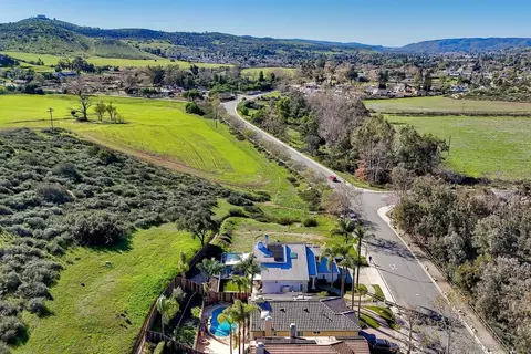 View/Area - 15005 Garden Rd, Poway, CA 92064 photo 5 of 15