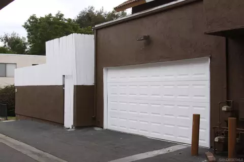 Exterior - 101 Avenida Las Brisas, Oceanside, CA 92057 photo 6 of 7