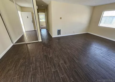 Living - 101 Avenida Las Brisas, Oceanside, CA 92057 photo 1 of 2