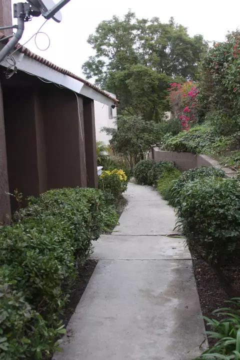 Exterior - 101 Avenida Las Brisas, Oceanside, CA 92057 photo 1 of 7