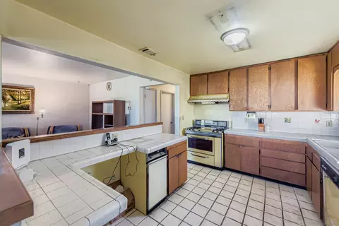 Kitchen - 6927 Waite Dr, La Mesa, CA 91941 photo 1 of 3