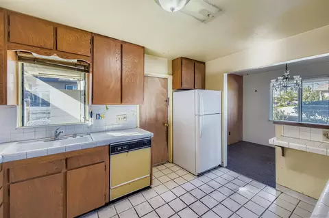 Kitchen - 6927 Waite Dr, La Mesa, CA 91941 photo 2 of 3