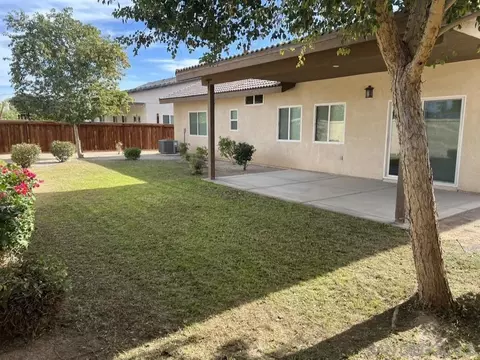 231 Bell Ct, Brawley, CA 92227 photo 3