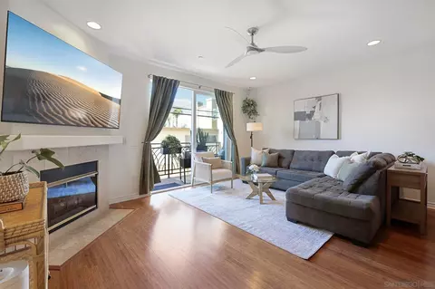 3990 Centre St #104, San Diego, CA 92103