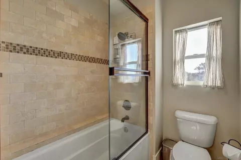 Bath - 11611 Rancho Heights Rd, Pala, CA 92059 photo 3 of 4