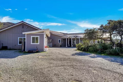 Exterior - 11611 Rancho Heights Rd, Pala, CA 92059 photo 10 of 13