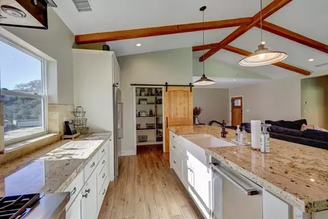 Kitchen - 11611 Rancho Heights Rd, Pala, CA 92059 photo 4 of 5
