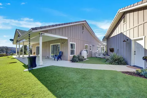 Exterior - 11611 Rancho Heights Rd, Pala, CA 92059 photo 8 of 13