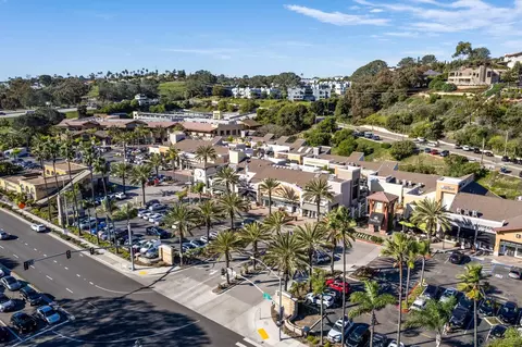 View/Area - 959 Intrepid Ct, Del Mar, CA 92014 photo 3 of 3
