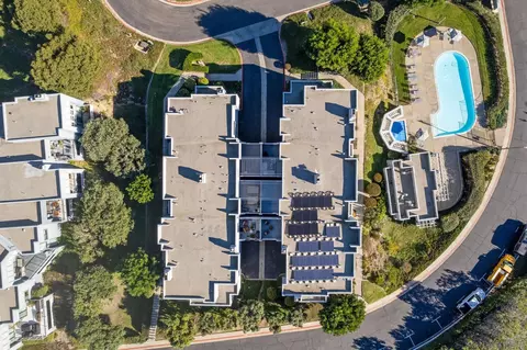 View/Area - 959 Intrepid Ct, Del Mar, CA 92014 photo 2 of 3