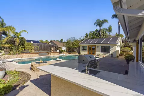 Exterior - 1510 Orangeview Dr #1-2, Encinitas, CA 92024 photo 3 of 11