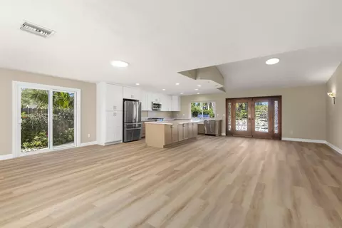 Living - 1510 Orangeview Dr #1-2, Encinitas, CA 92024 photo 8 of 12