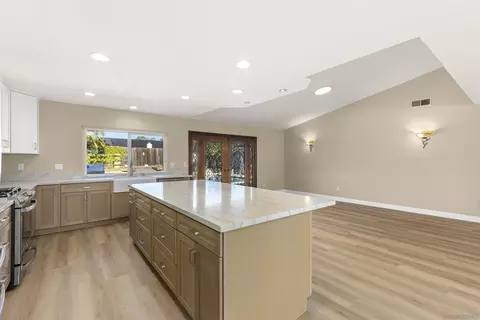 Kitchen - 1510 Orangeview Dr #1-2, Encinitas, CA 92024 photo 5 of 7