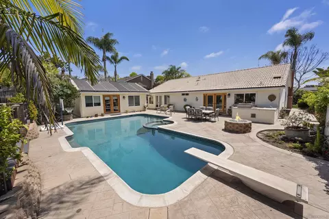 Exterior - 1510 Orangeview Dr #1-2, Encinitas, CA 92024 photo 6 of 11