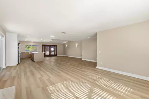 Living - 1510 Orangeview Dr #1-2, Encinitas, CA 92024 photo 2 of 12