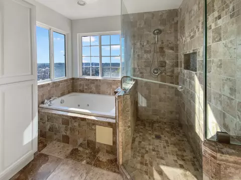 Bath - 1504 San Bernardino Ave, Spring Valley, CA 91977 photo 4 of 5