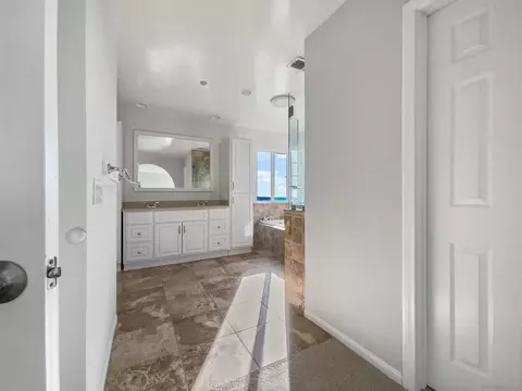 Bath - 1504 San Bernardino Ave, Spring Valley, CA 91977 photo 2 of 5