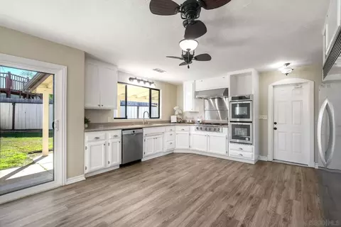 Kitchen - 13059 Acton Ave, Poway, CA 92064 photo 2 of 4