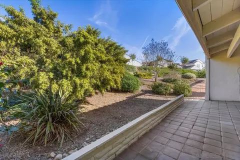 Exterior - 17407 Port Marnock Dr, Poway, CA 92064 photo 11 of 13