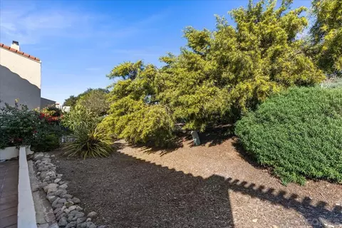 Exterior - 17407 Port Marnock Dr, Poway, CA 92064 photo 5 of 13