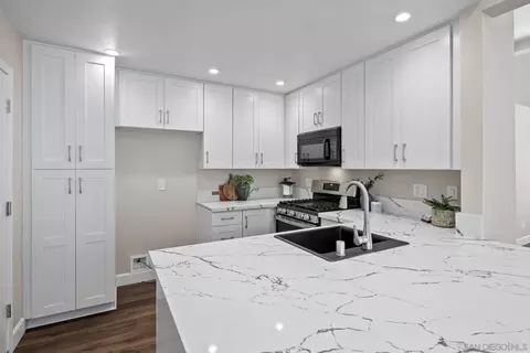 802 Spindrift Ln, Carlsbad, CA 92011 photo 8