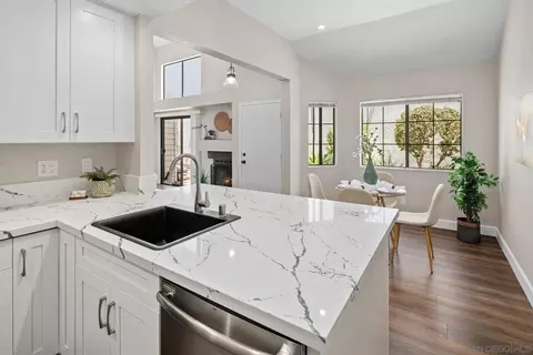 802 Spindrift Ln, Carlsbad, CA 92011 photo 5