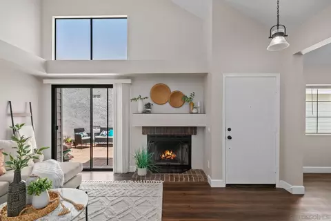 802 Spindrift Ln, Carlsbad, CA 92011 photo 2