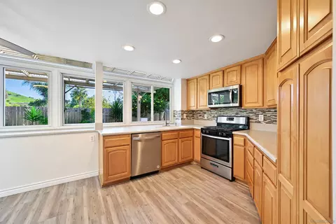 Kitchen - 1749 Via Allena, Oceanside, CA 92056 photo 2 of 2