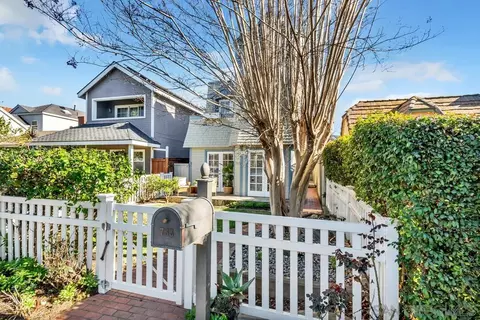 Exterior - 733 H Ave, Coronado, CA 92118 photo 4 of 10