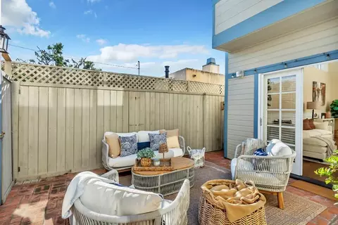 Exterior - 733 H Ave, Coronado, CA 92118 photo 9 of 10