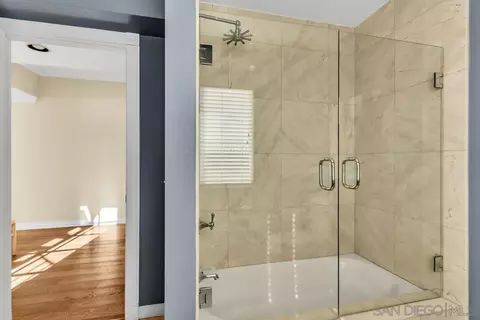 Bath - 733 H Ave, Coronado, CA 92118 photo 6 of 6